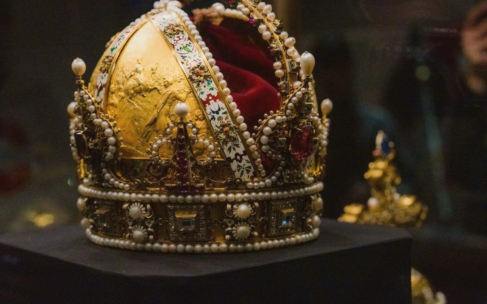 Opening plate for “What the Imperial Treasury Actually Weighs”